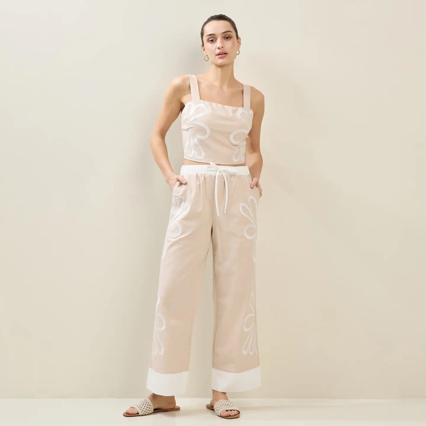 The Sandstone Bloom Set